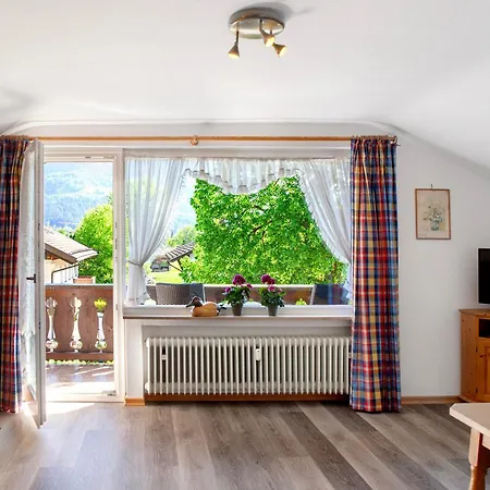 Und Fewos Anton 3 Apartman *