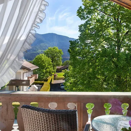 Und Fewos Anton 3 Apartman Garmisch-Partenkirchen
